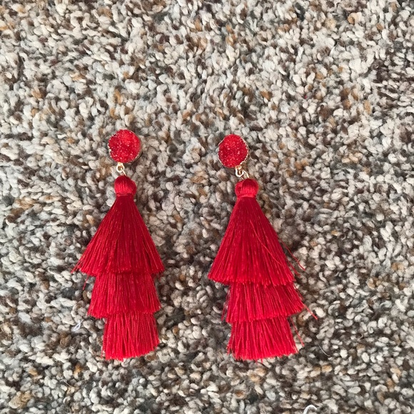 Tassel earrings - Picture 2 of 3